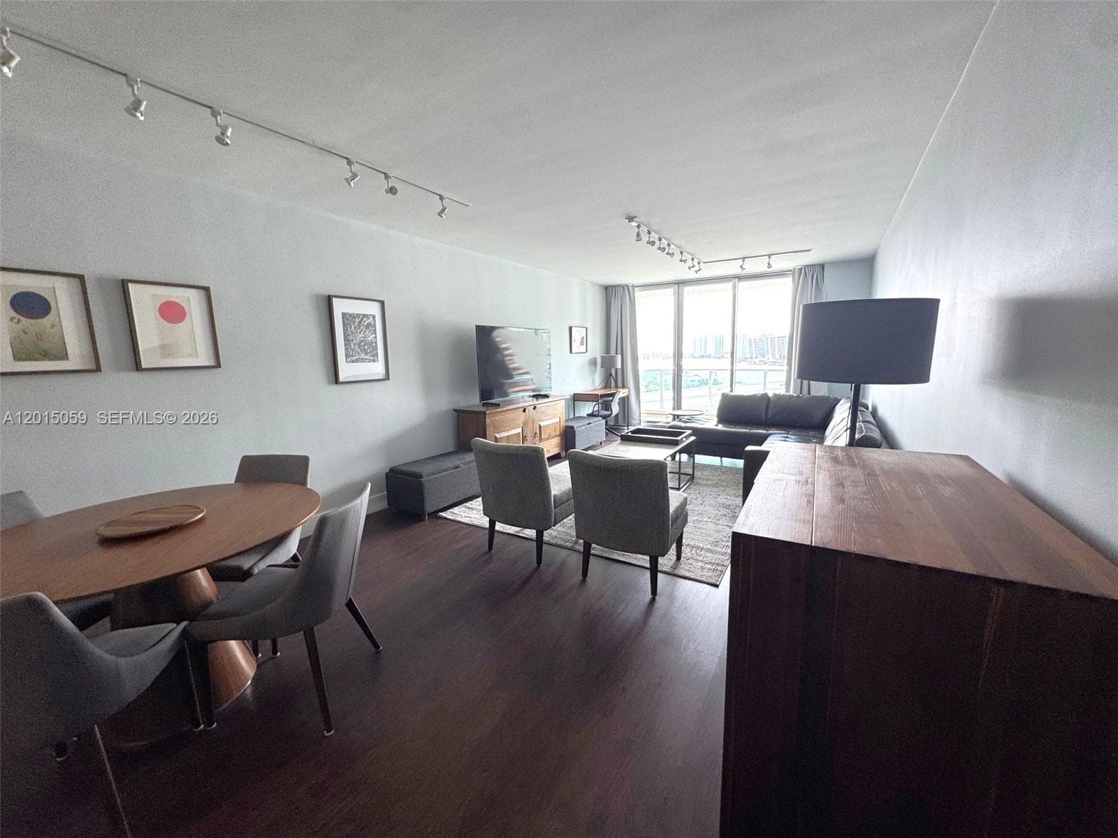 19380 Collins Ave 1219 photo 3