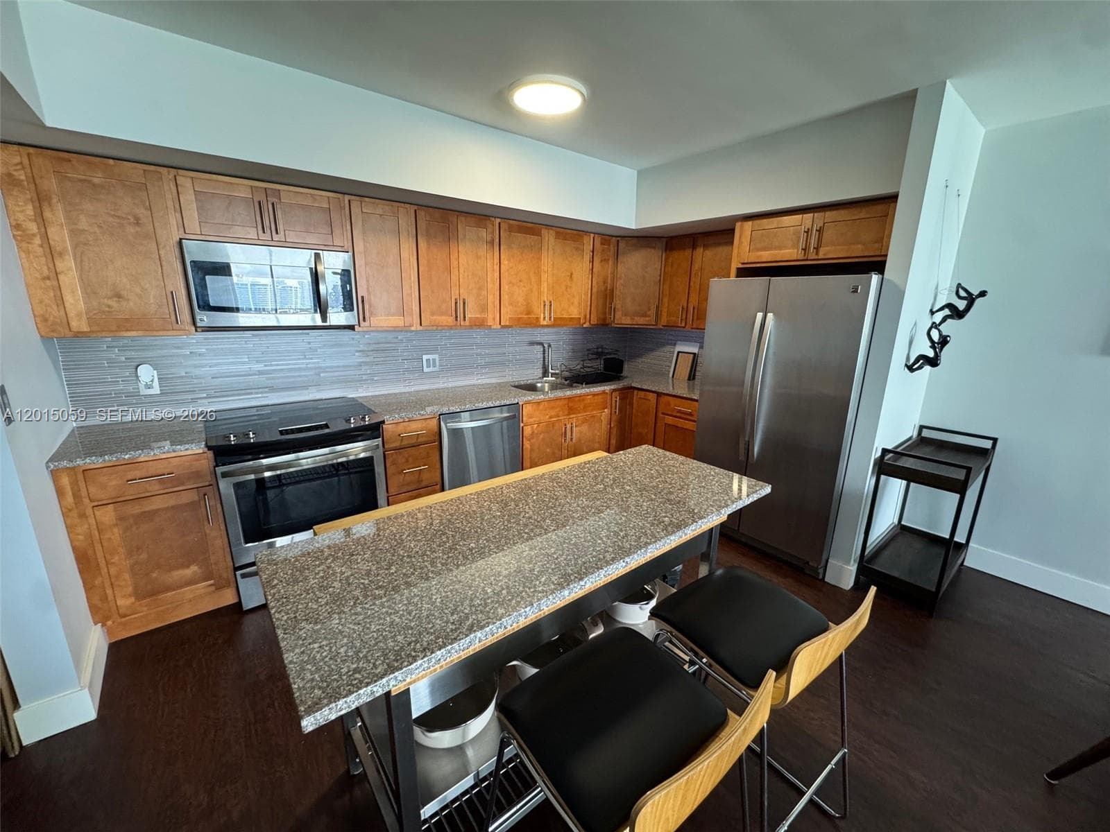 19380 Collins Ave 1219 photo 9