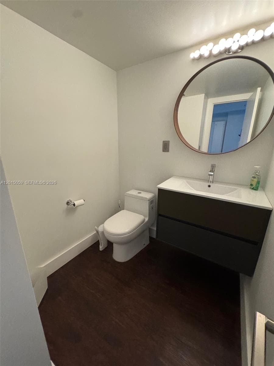 19380 Collins Ave 1219 photo 18
