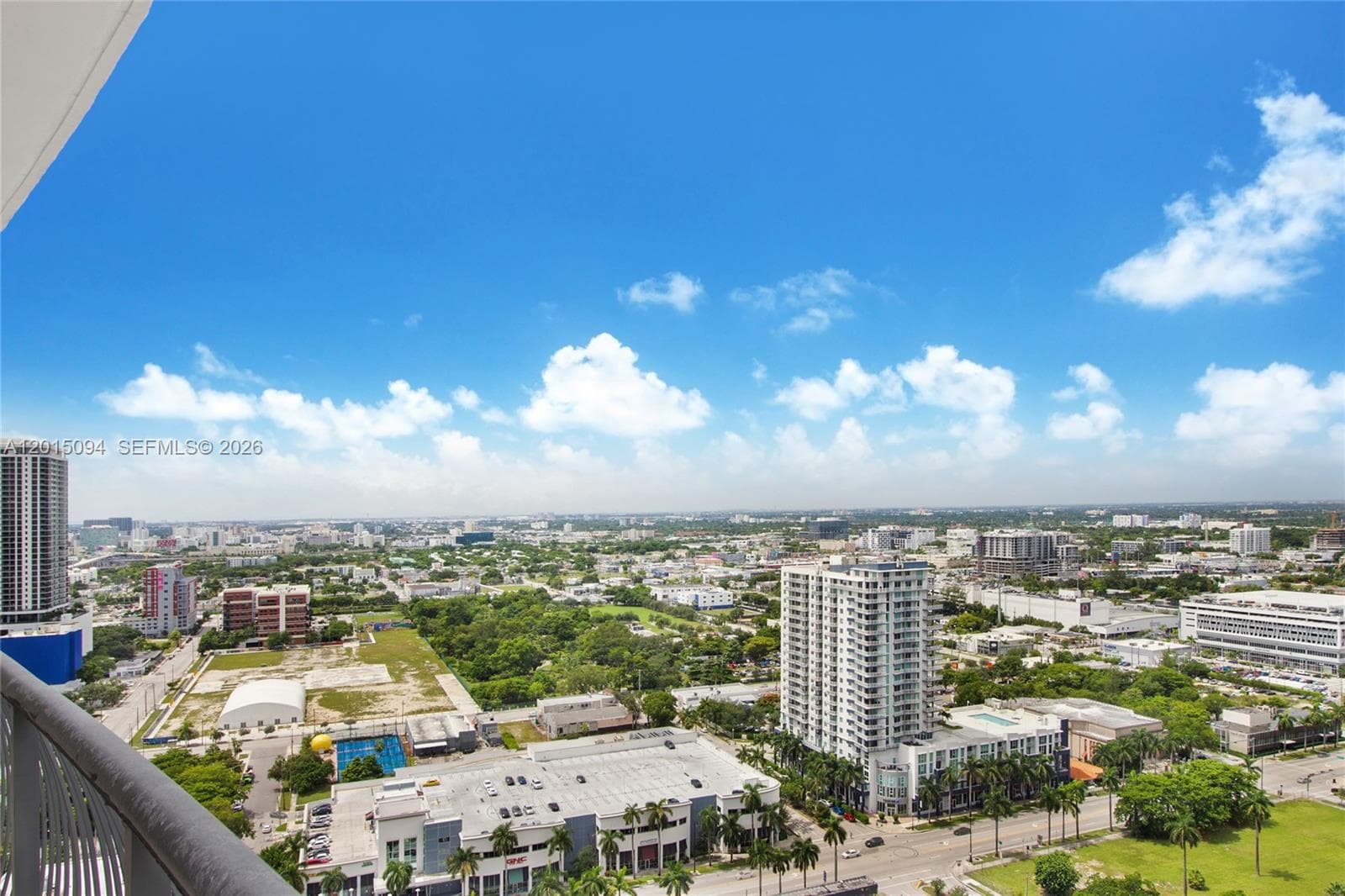 1750 N Bayshore Dr 3111 photo 7