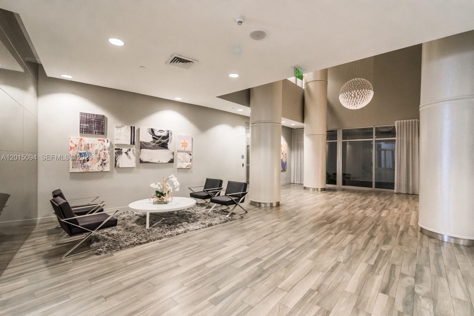 1750 N Bayshore Dr 3111 photo 20