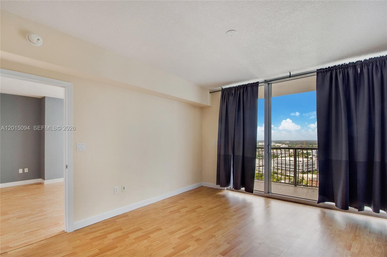 1750 N Bayshore Dr 3111 photo 9