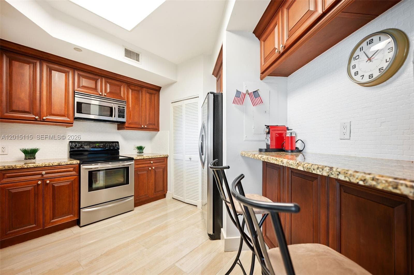 888 Brickell Key Dr 609 photo 10