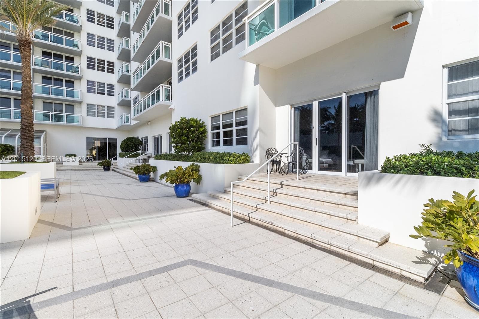 6917 Collins Ave L-103 photo 23