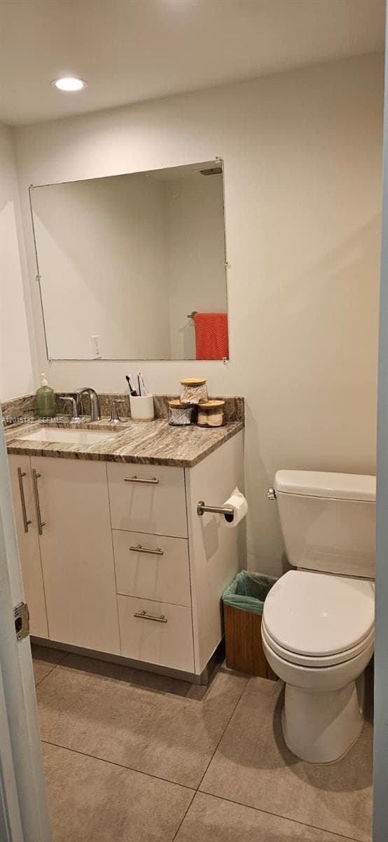 90 Edgewater Dr 1219 photo 12