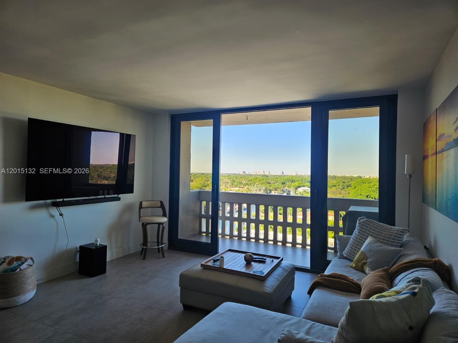 90 Edgewater Dr 1219 photo 3