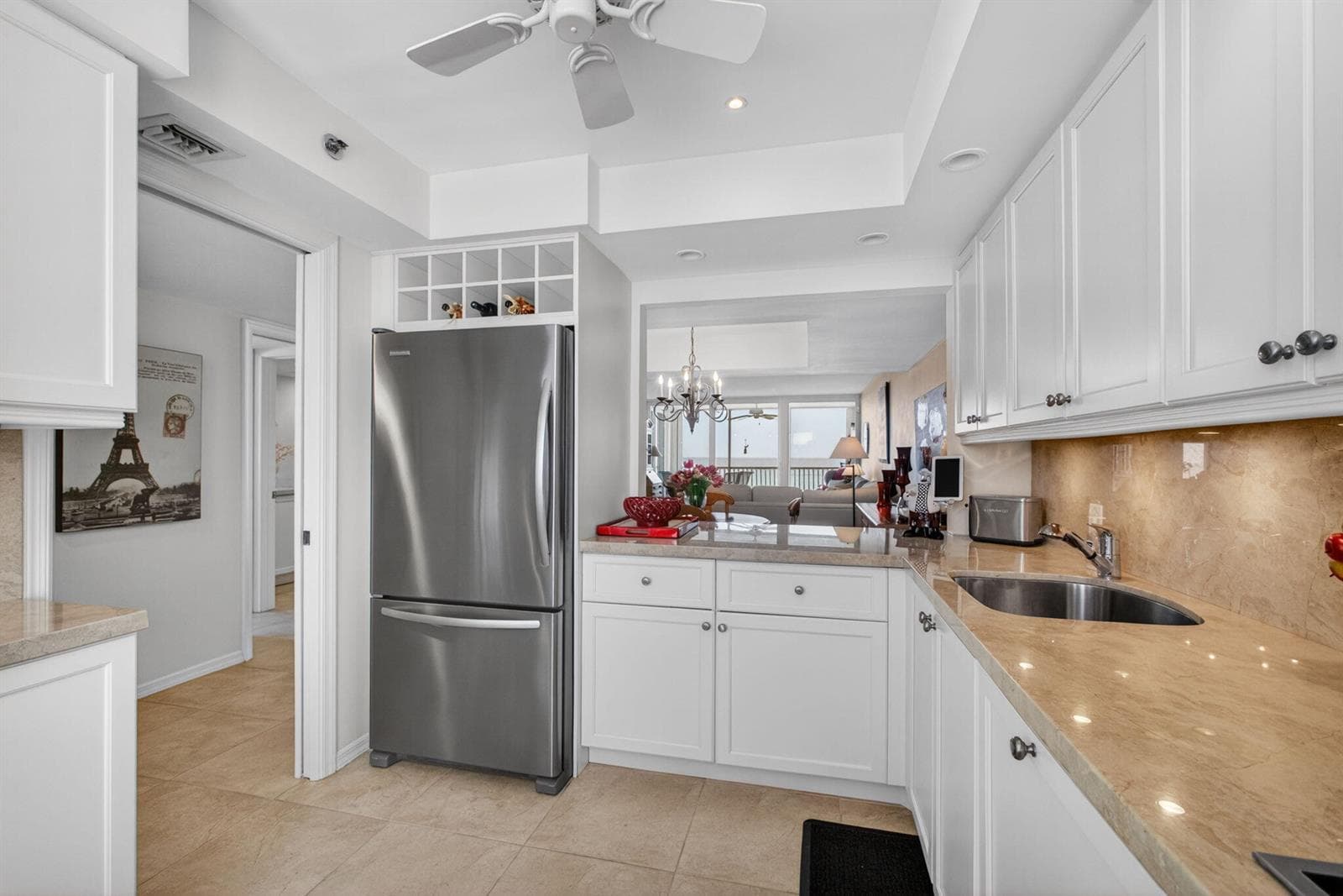 840 Ocean Drive 406 photo 16