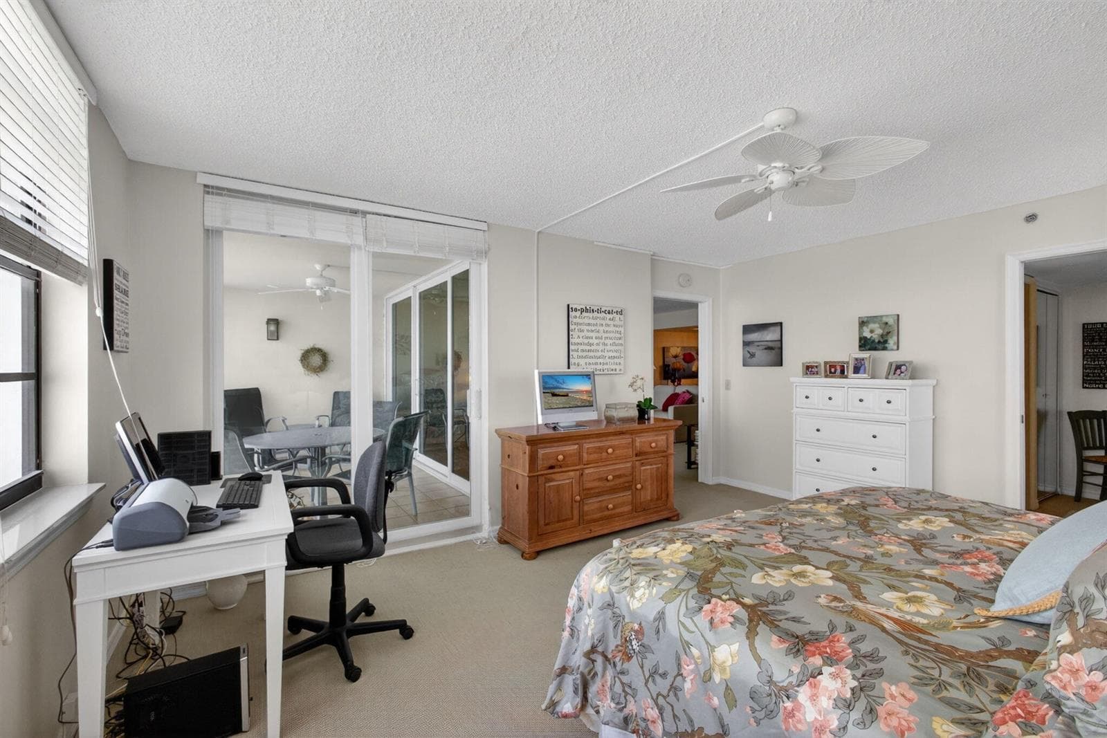 840 Ocean Drive 406 photo 25