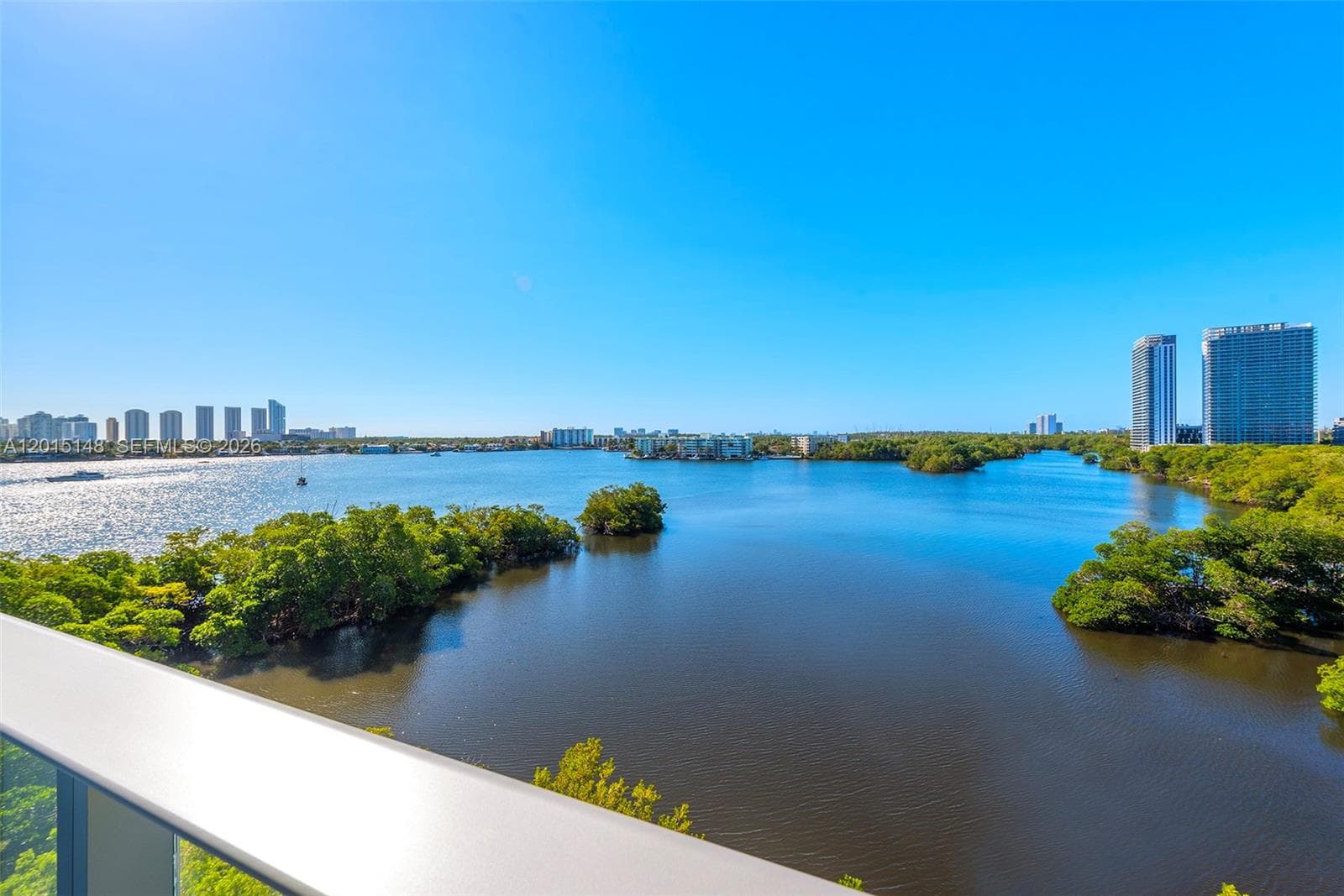 17111 Biscayne Blvd 606 photo 7