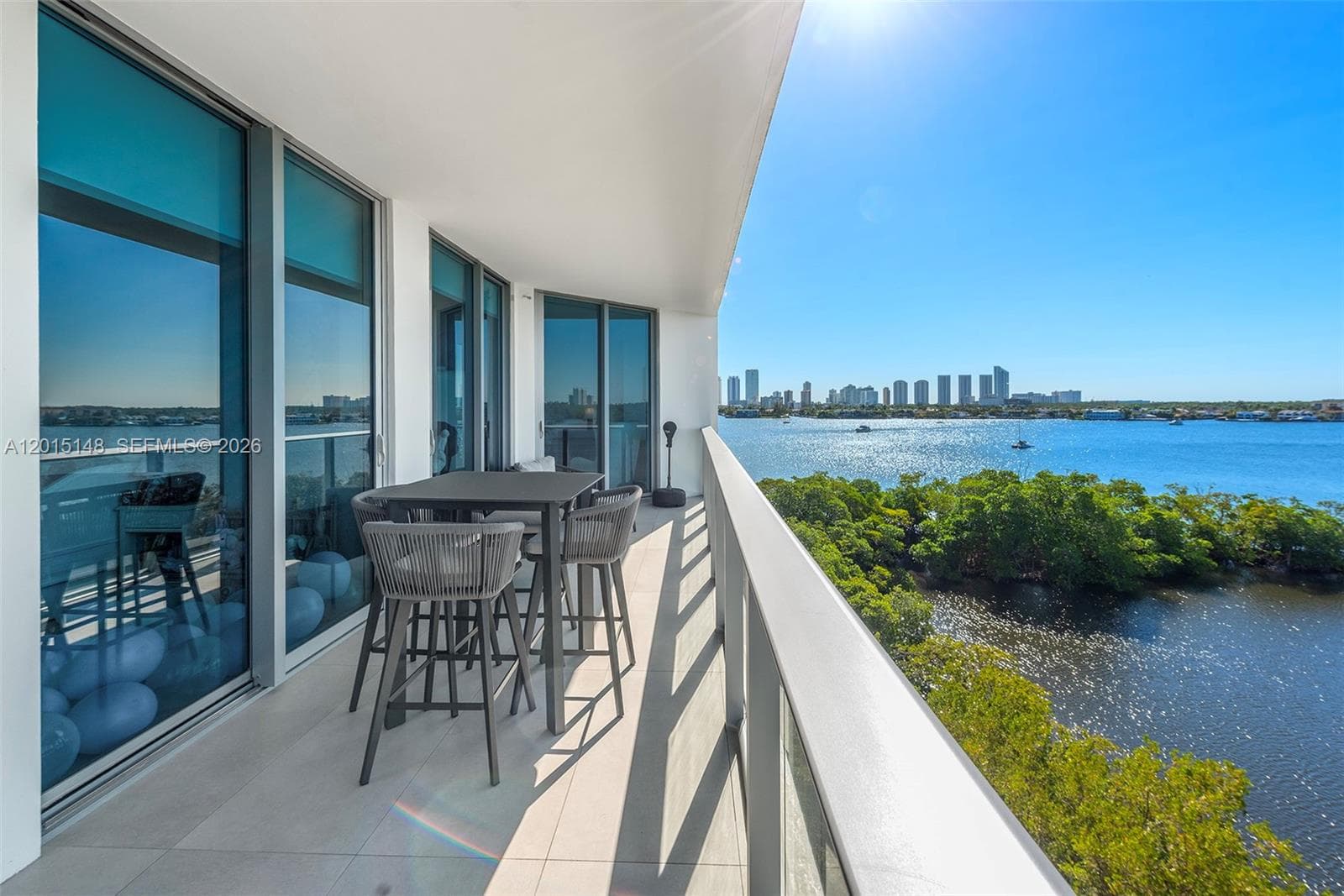 17111 Biscayne Blvd 606 photo 8