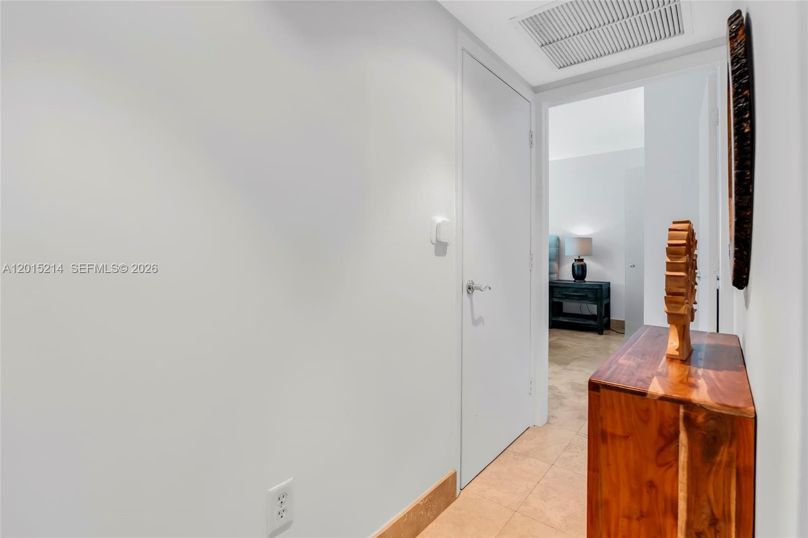 31 SE 5th St 3010 photo 23