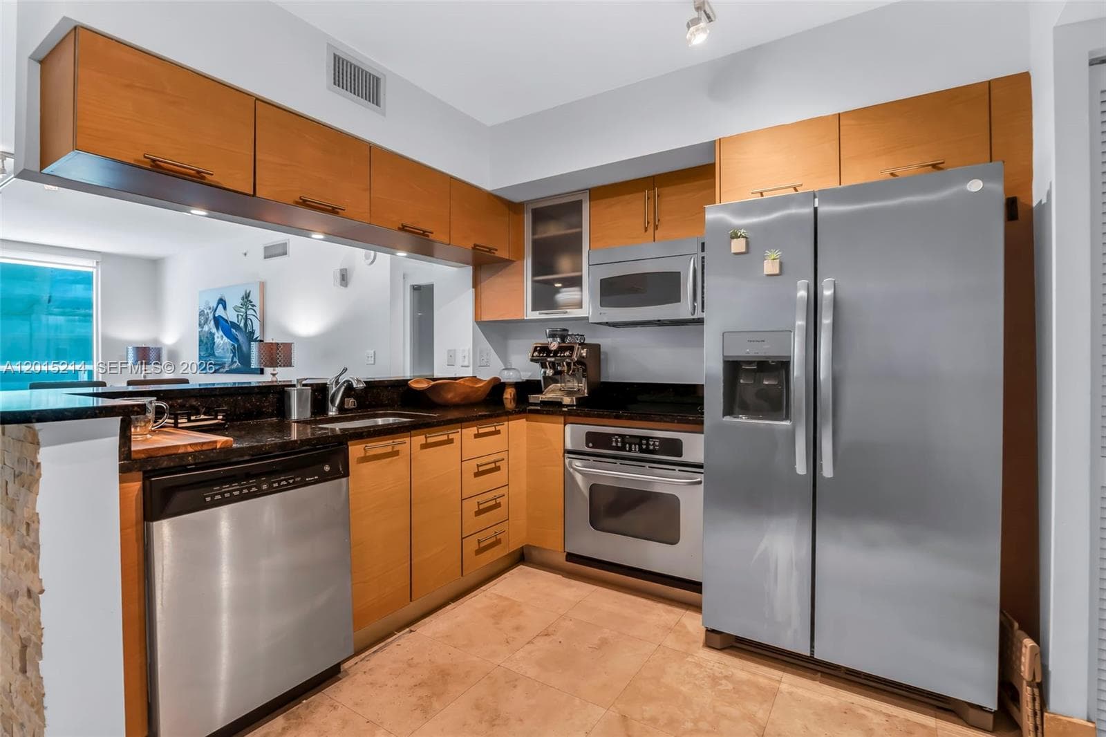 31 SE 5th St 3010 photo 13