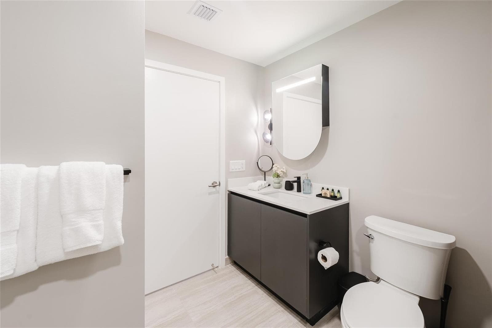 580 72nd Street 1413 photo 25