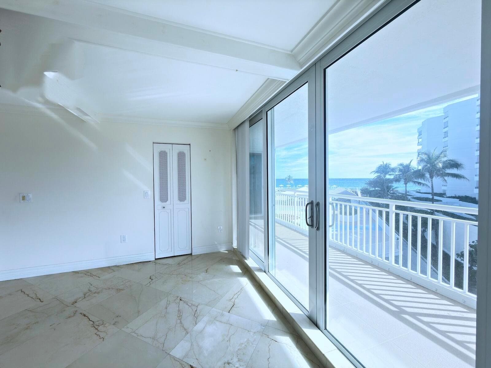 3546 S Ocean Boulevard 410 photo 20