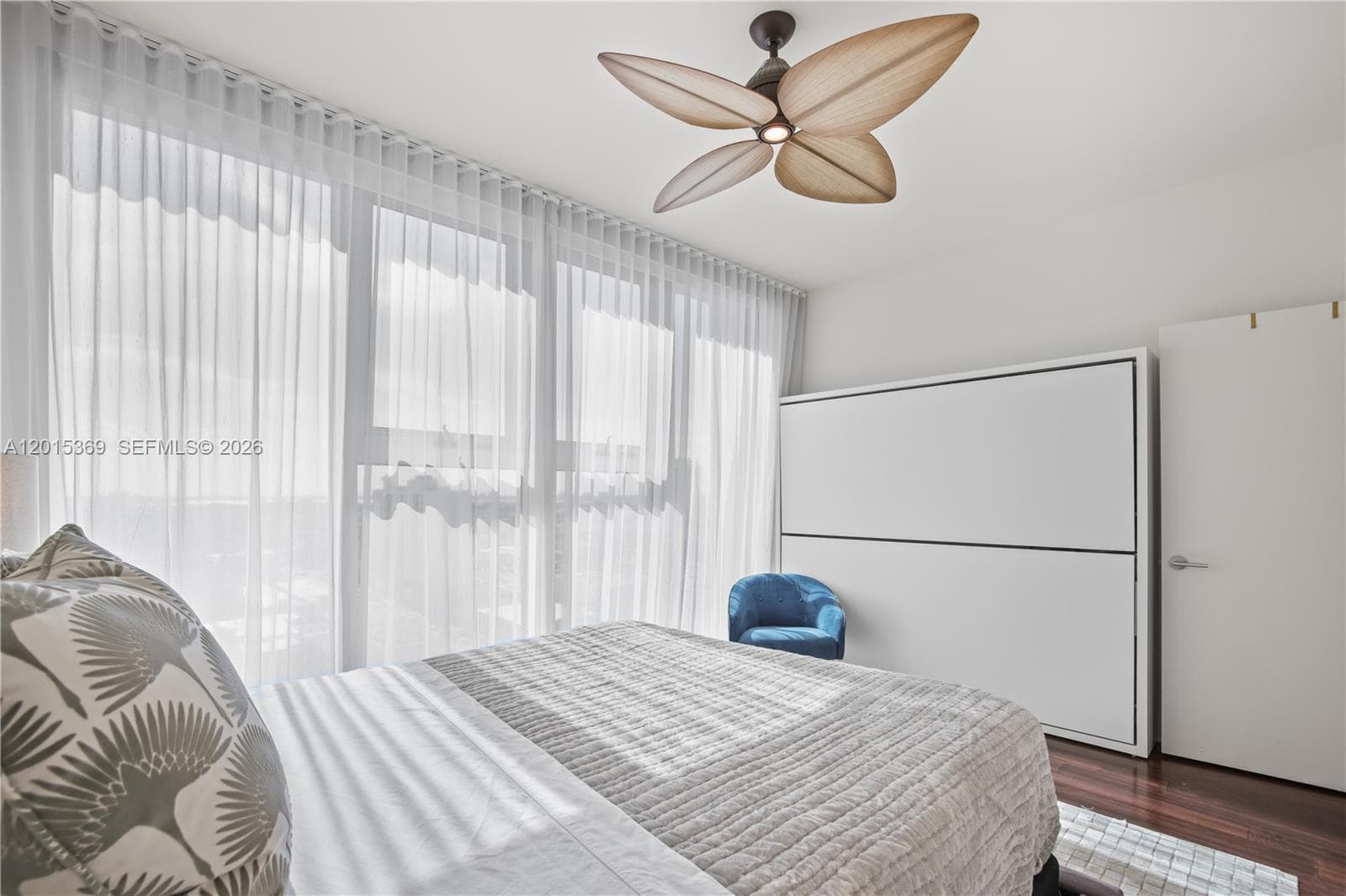 6899 Collins Ave 1610 photo 19