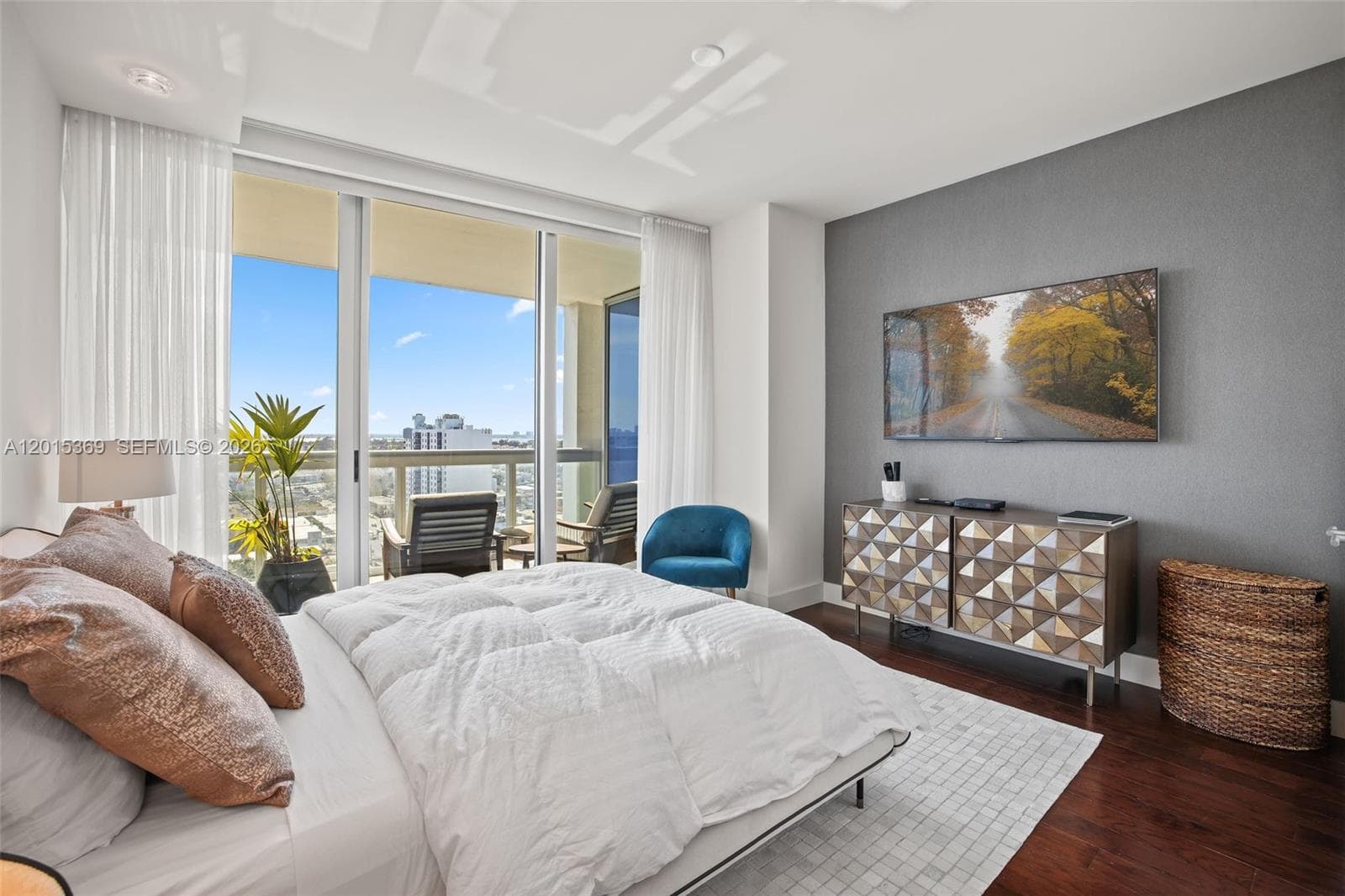 6899 Collins Ave 1610 photo 8