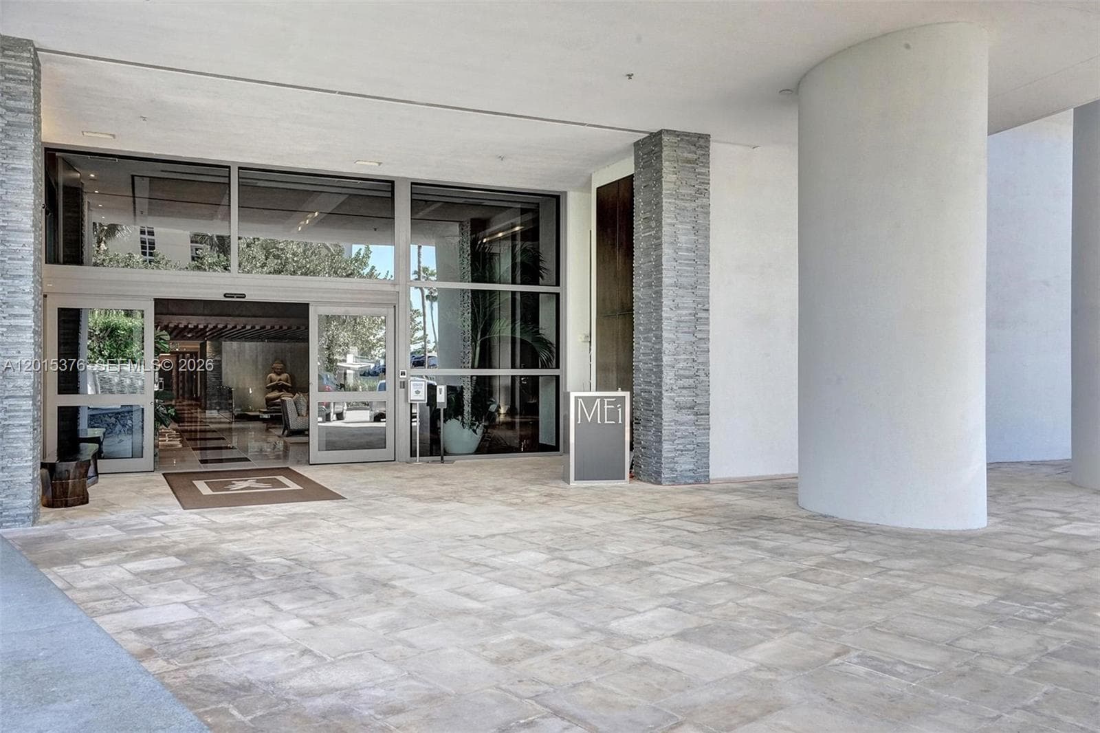 5875 Collins Ave 1803 photo 6