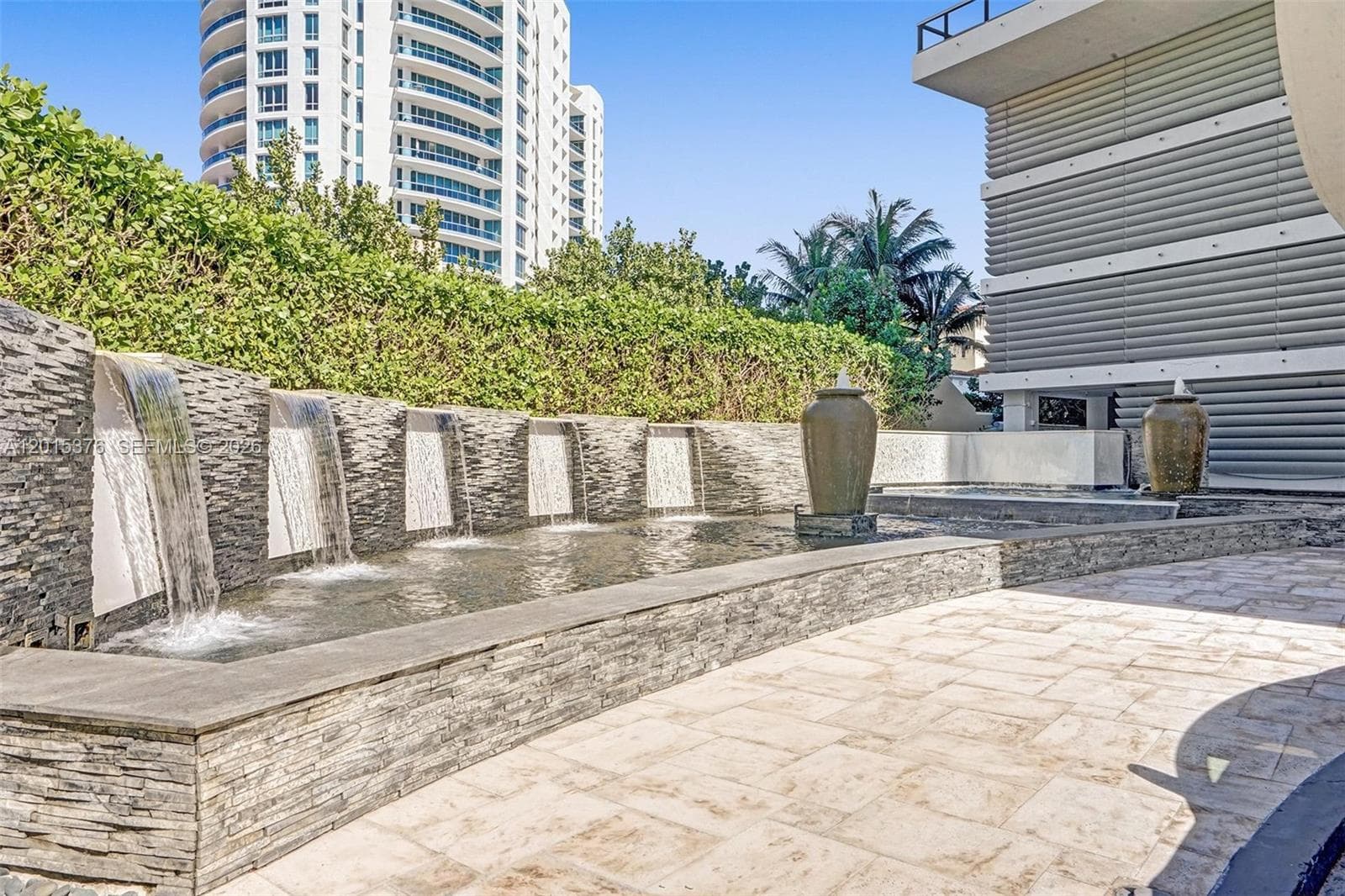 5875 Collins Ave 1803 photo 4