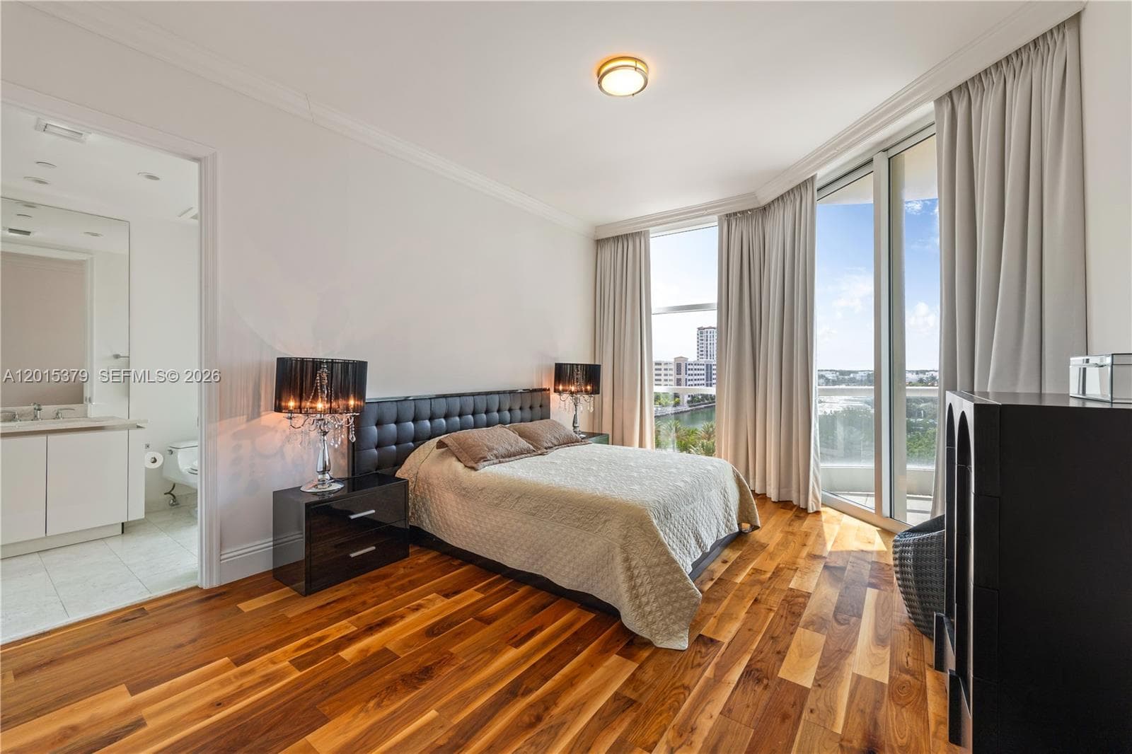 16047 Collins Ave 704 photo 15