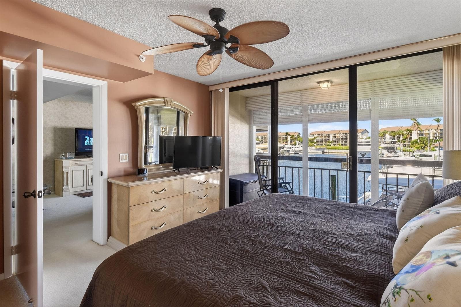 2401 Marina Isle Way #206 photo 12