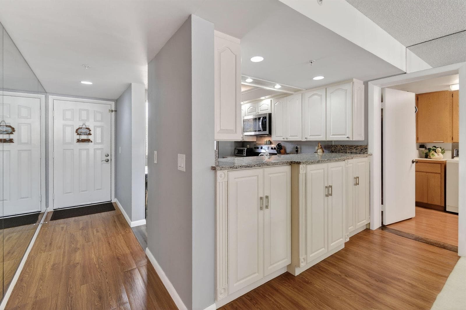 2401 Marina Isle Way #206 photo 9
