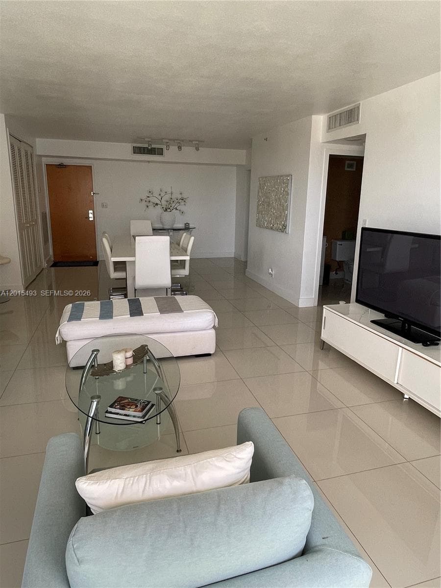 9195 Collins Ave 1012 photo 2