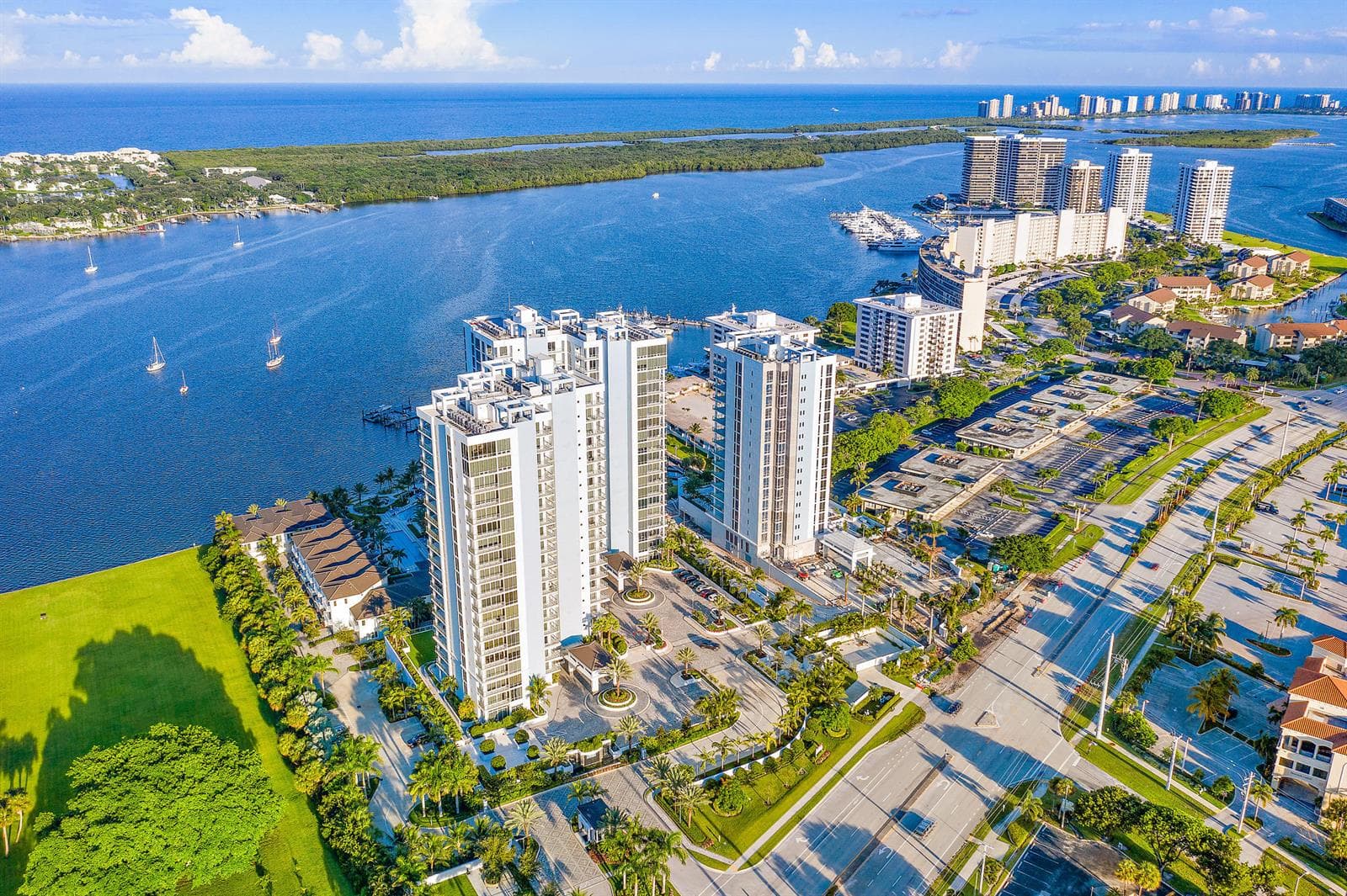 2 Water Club Way 501 photo 1