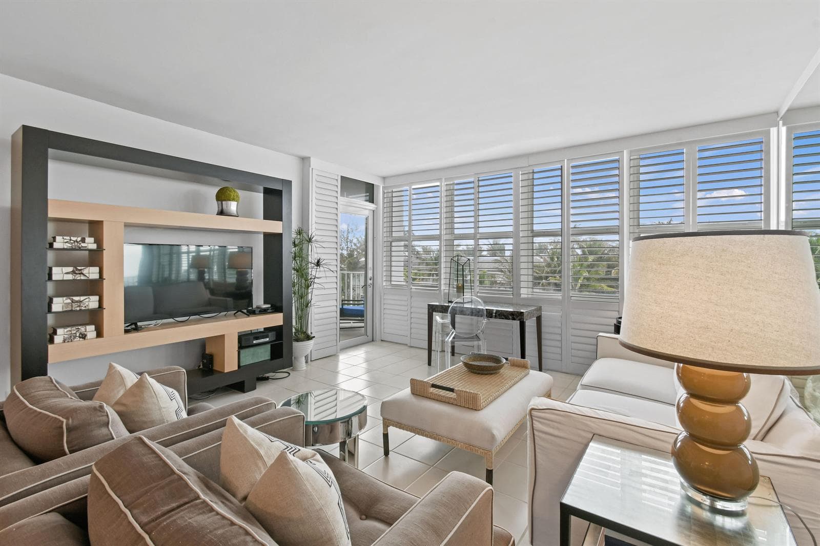 2295 S Ocean Boulevard 505 photo 3