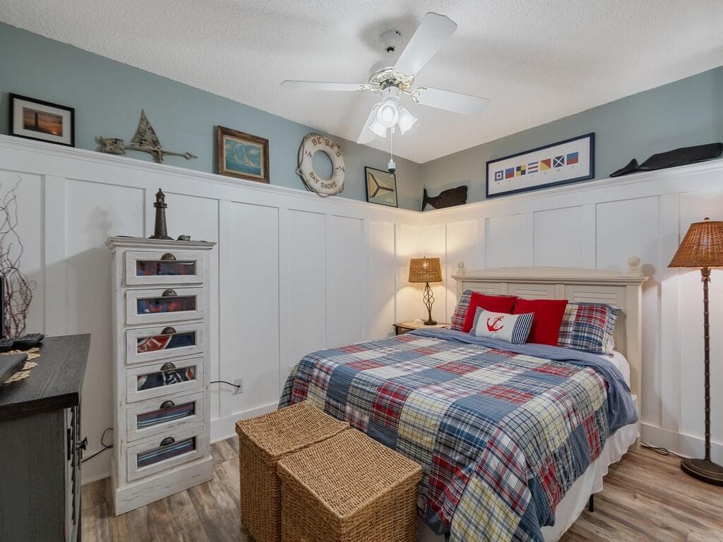 9612 Riverside Drive 203 photo 11