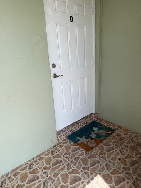 115 Lakes End Drive D photo 3