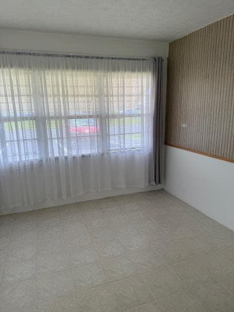 115 Lakes End Drive D photo 9