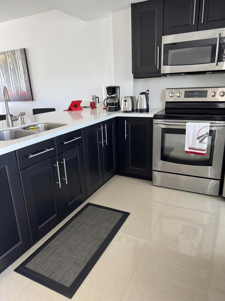 201 N Ocean Boulevard Ph1 photo 1