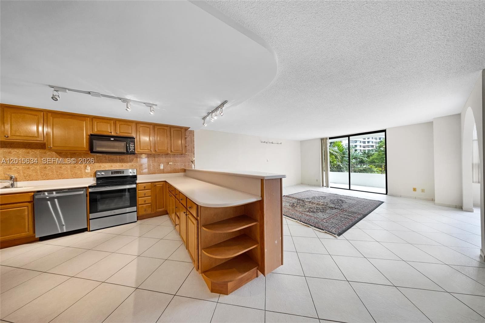 600 Three Islands Blvd 212 photo 6