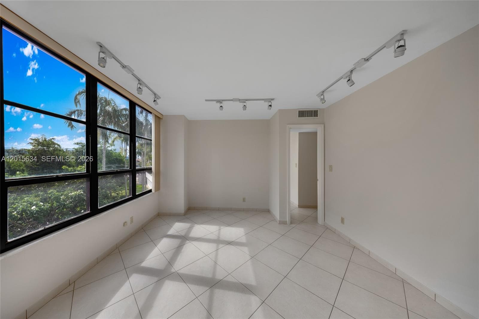 600 Three Islands Blvd 212 photo 11