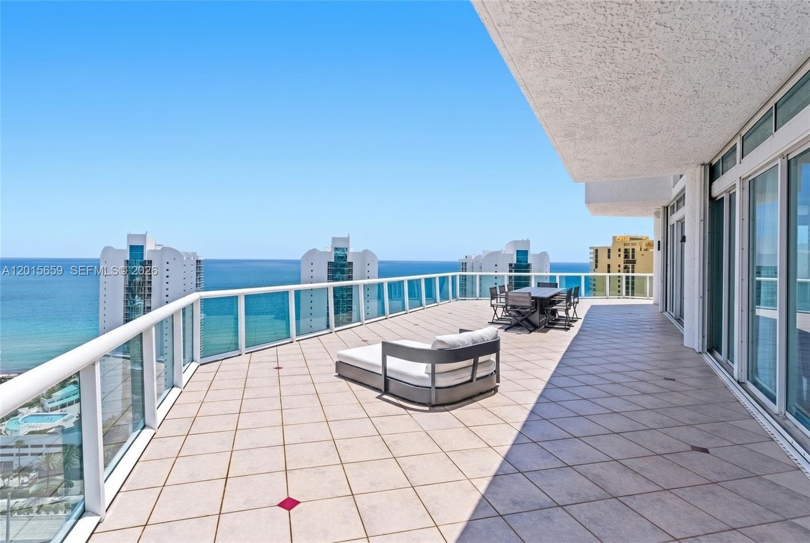16400 Collins Ave PH41 photo 3