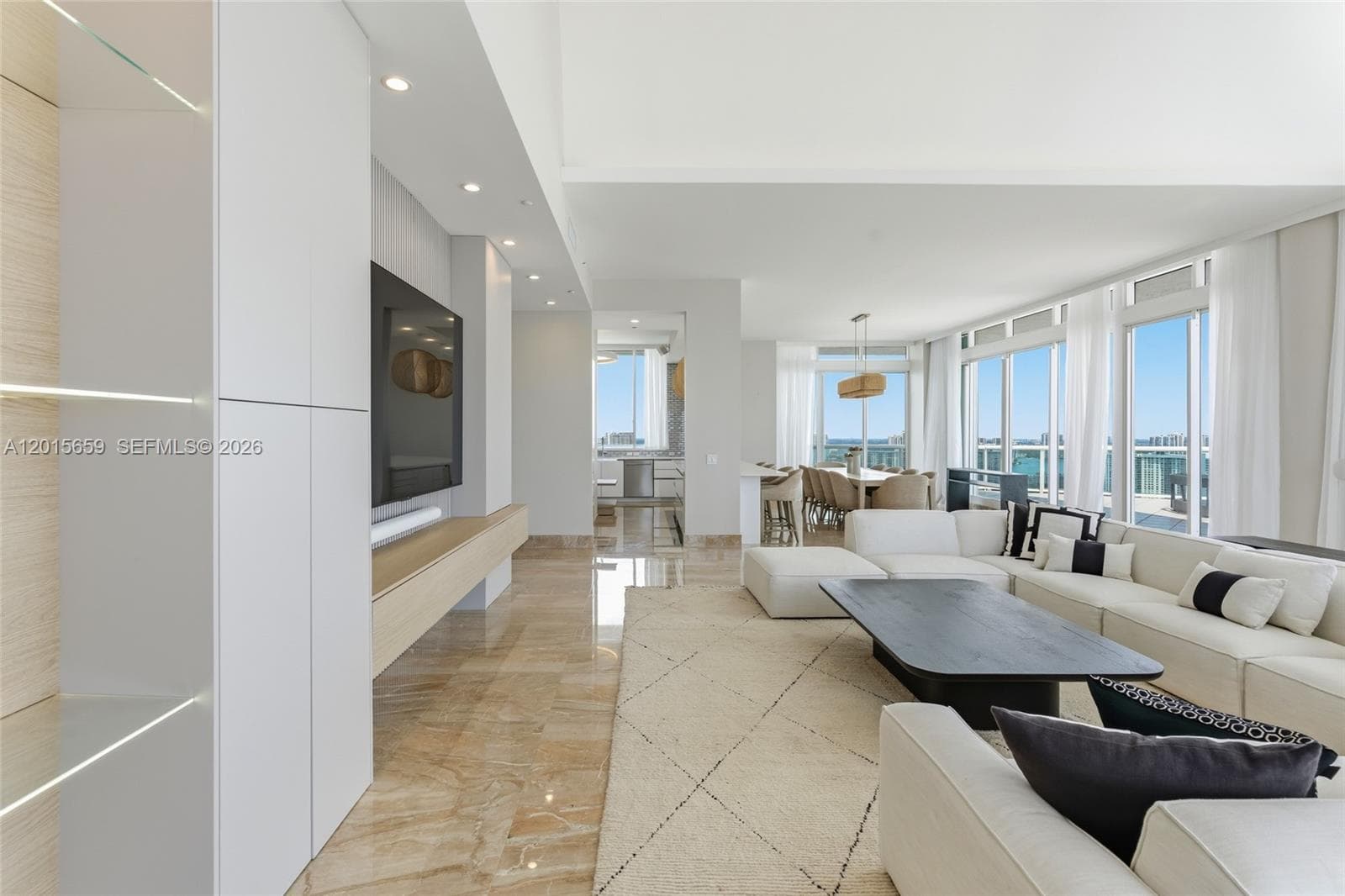 16400 Collins Ave PH41 photo 11