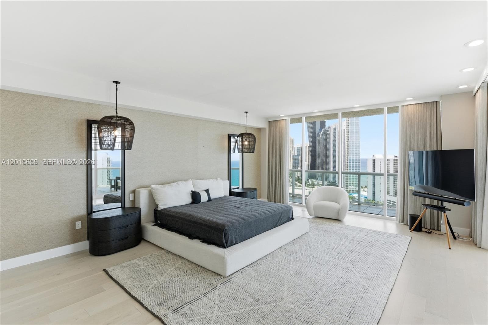 16400 Collins Ave PH41 photo 21
