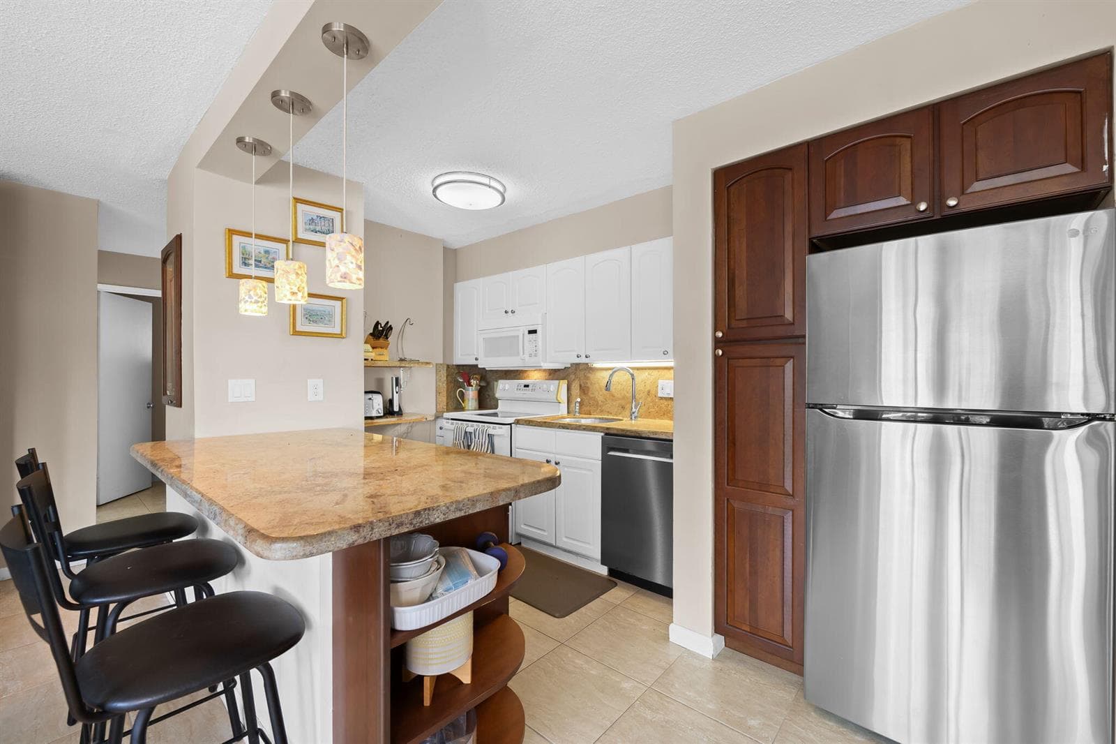 2825 NE 33rd 201 photo 16