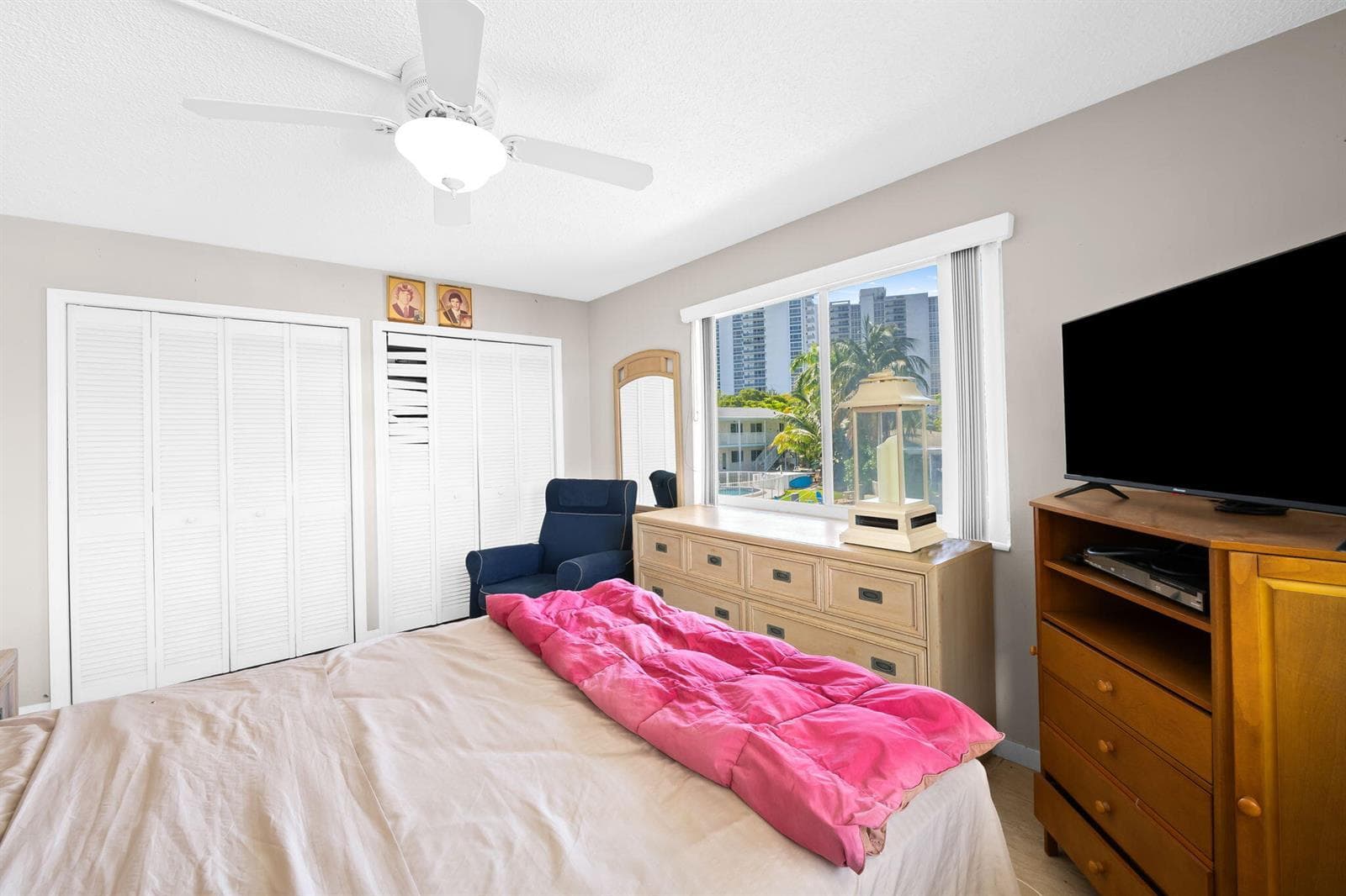 2825 NE 33rd 201 photo 12