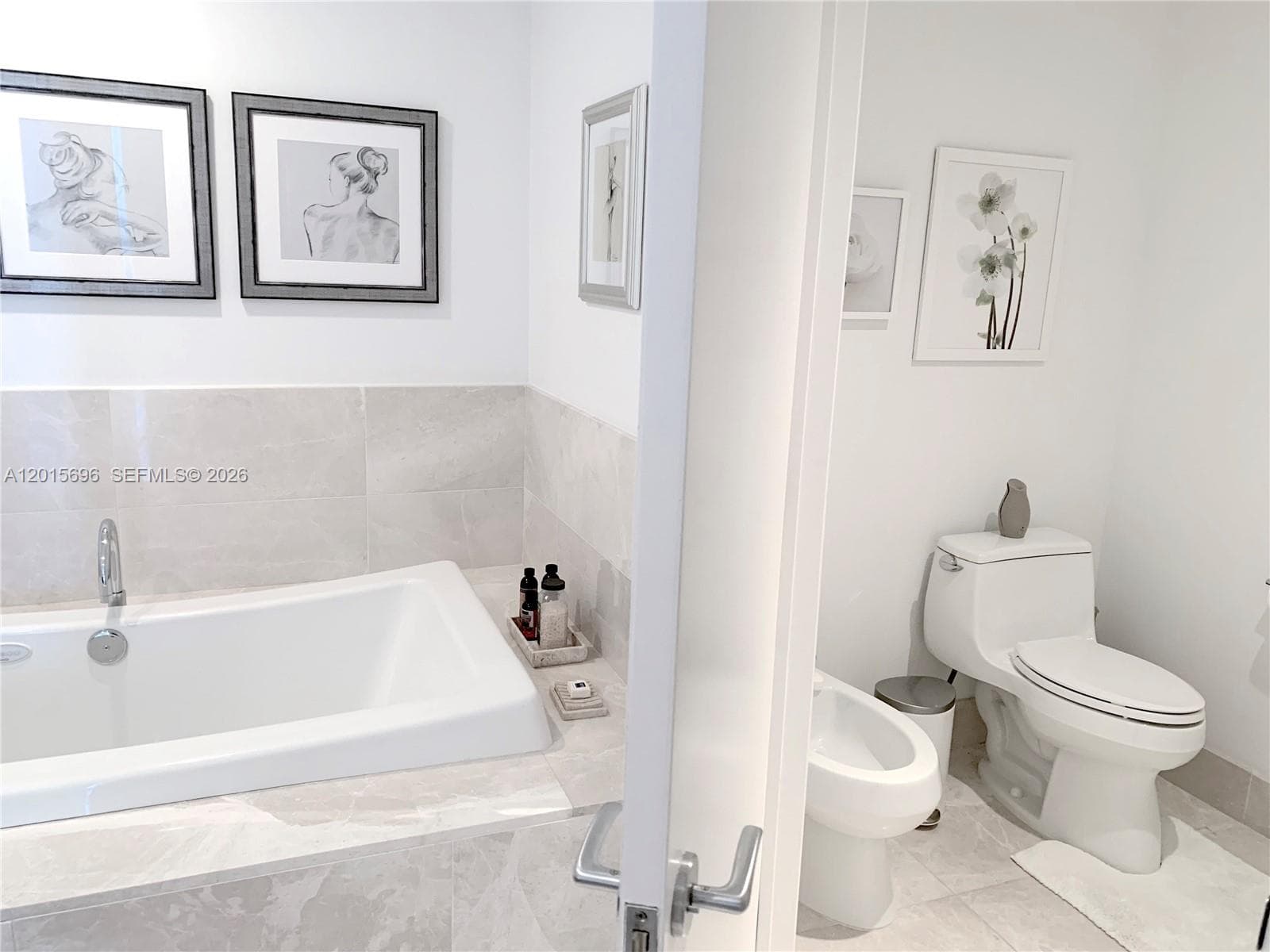 17001 Collins Ave 1407 photo 12