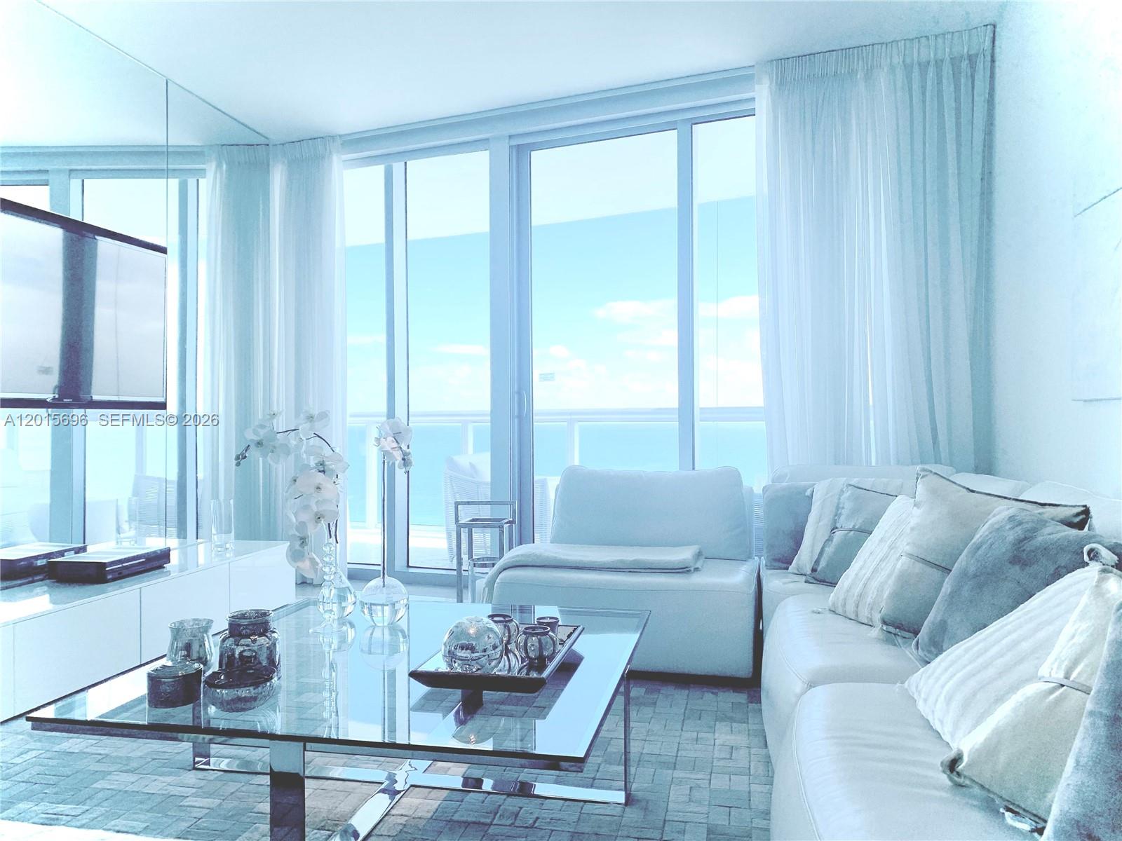 17001 Collins Ave 1407 photo 5