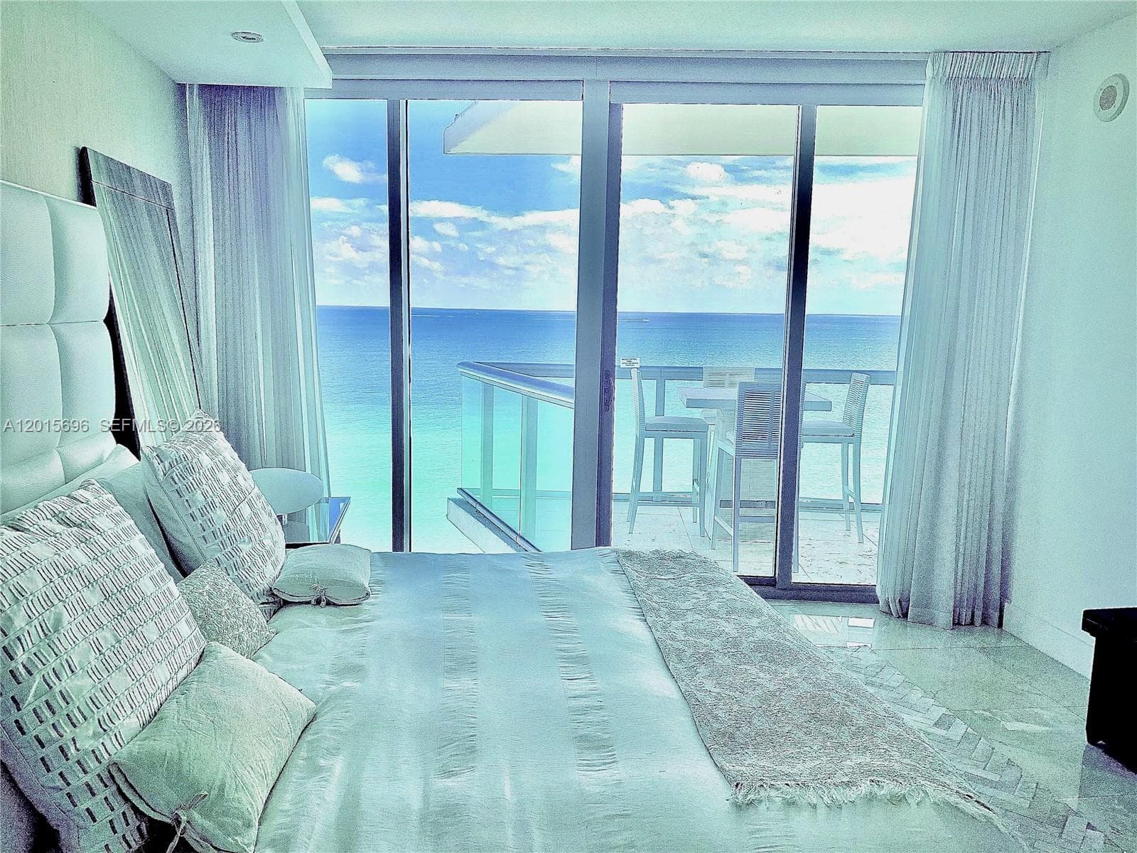 17001 Collins Ave 1407 photo 9