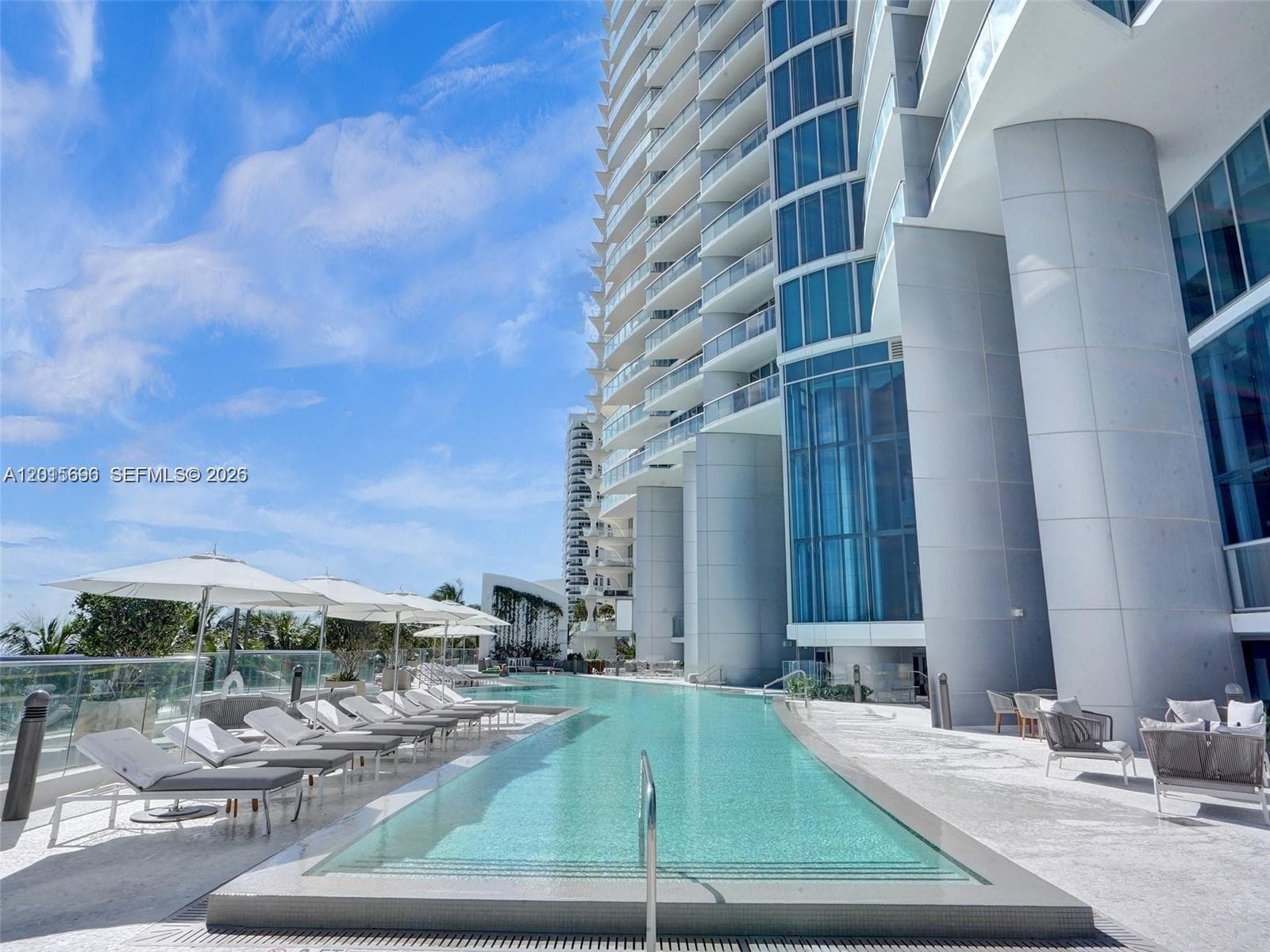 17001 Collins Ave 1407 photo 21
