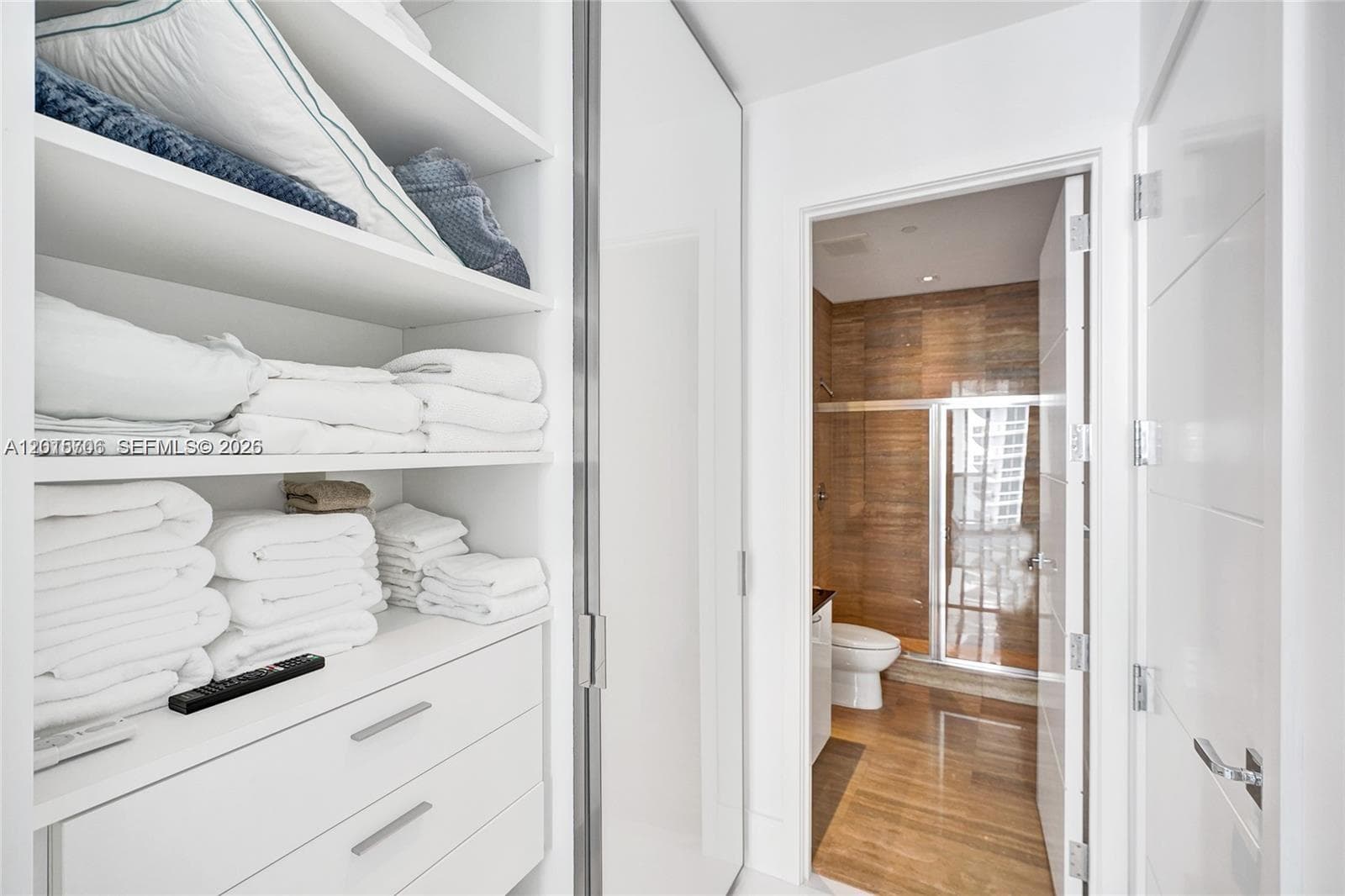 15811 Collins Ave 3302 photo 23