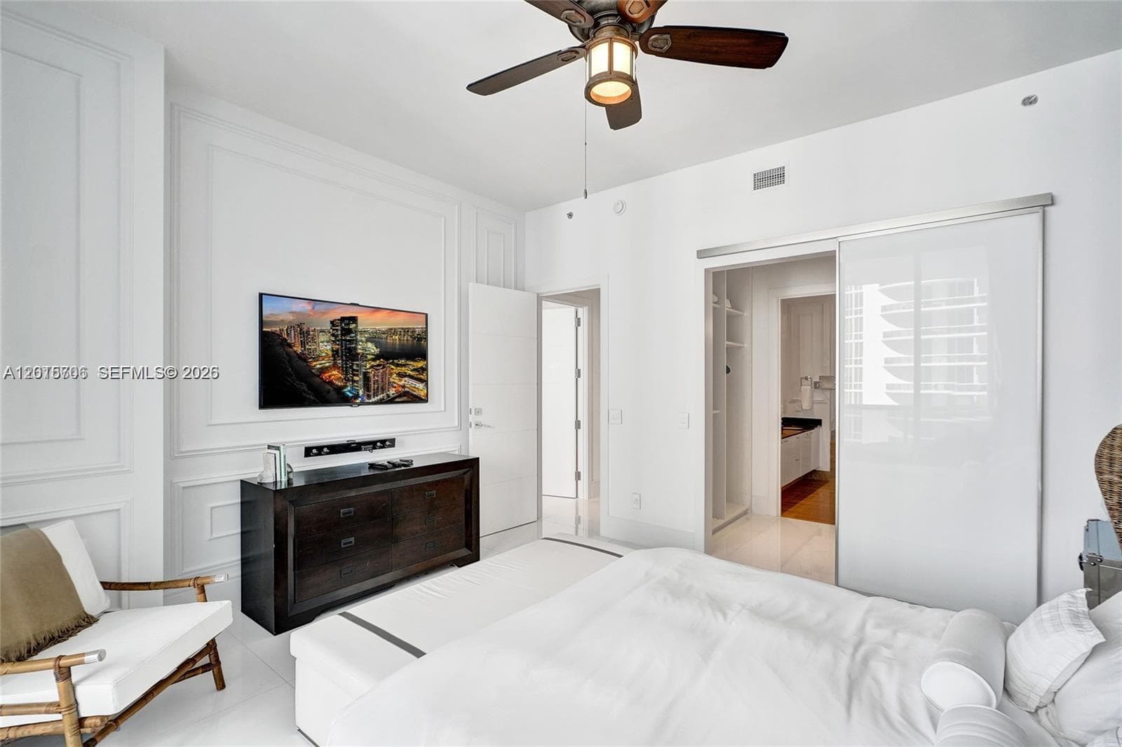 15811 Collins Ave 3302 photo 16