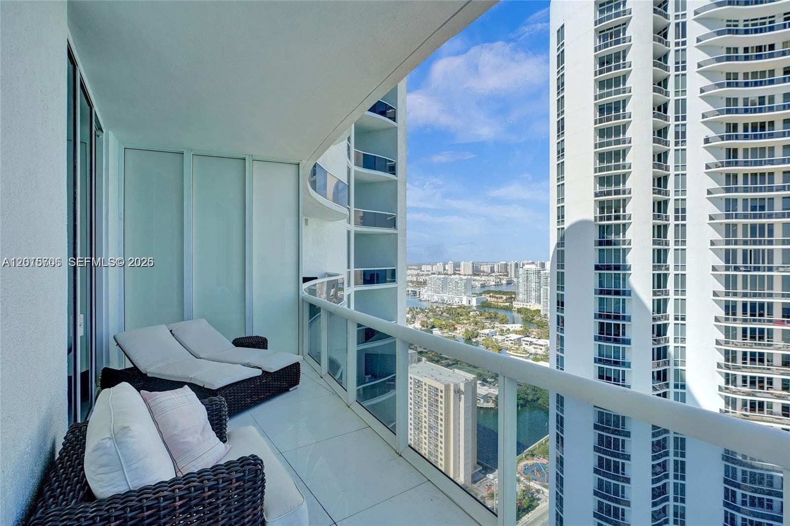 15811 Collins Ave 3302 photo 25