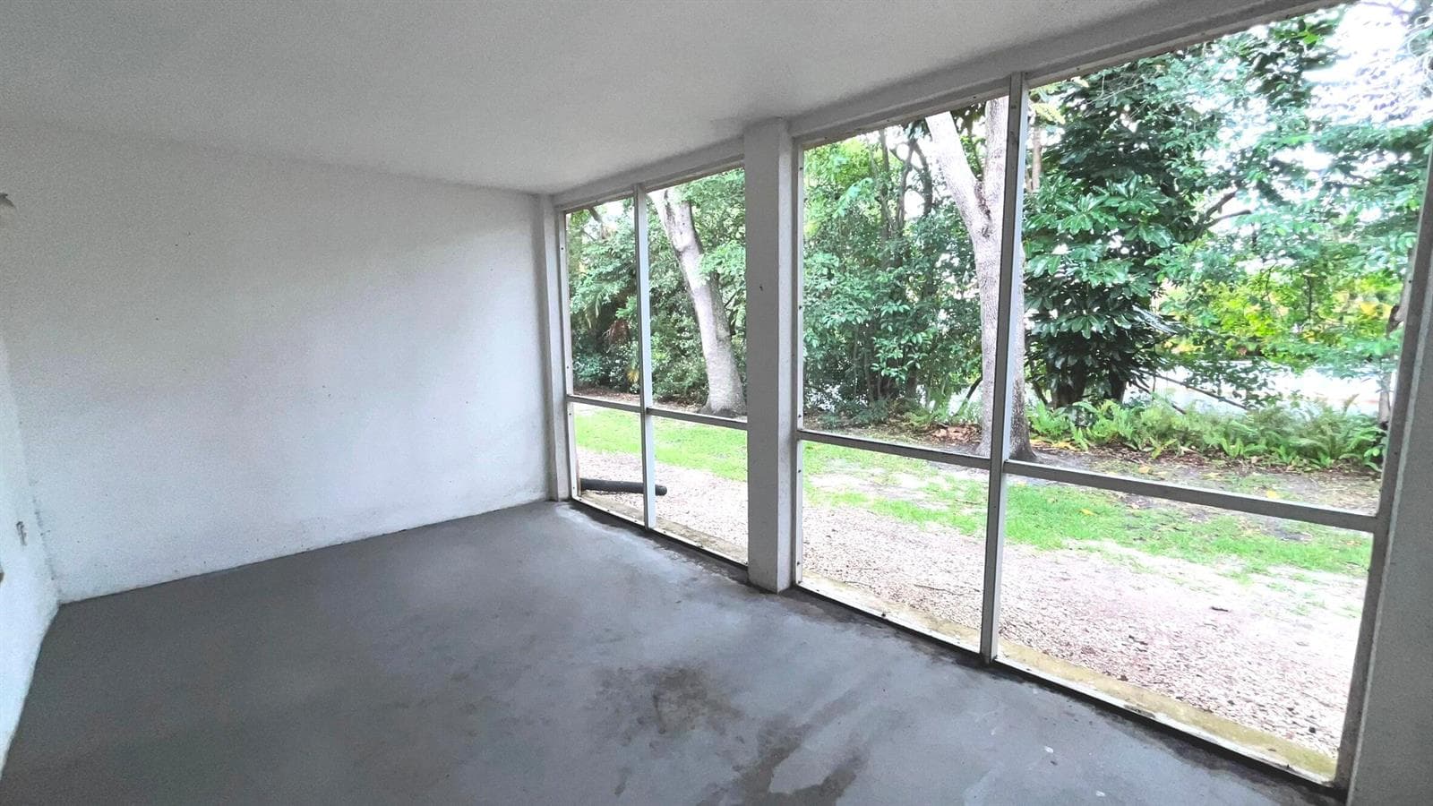 815 W Boynton Beach Boulevard 11-107 photo 17