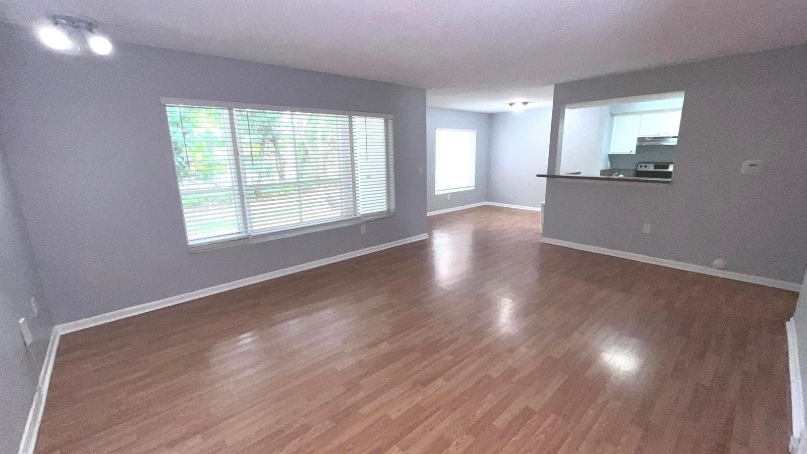 815 W Boynton Beach Boulevard 11-107 photo 8