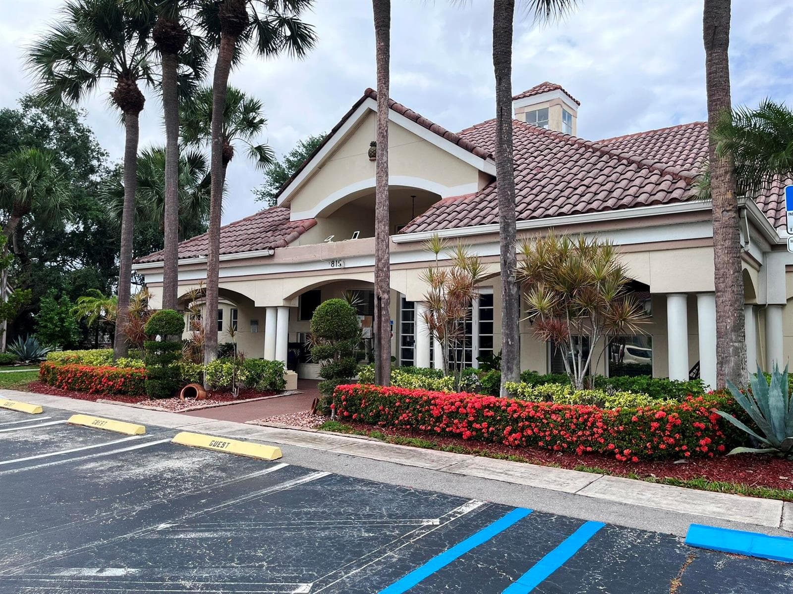 815 W Boynton Beach Boulevard 11-107 photo 21