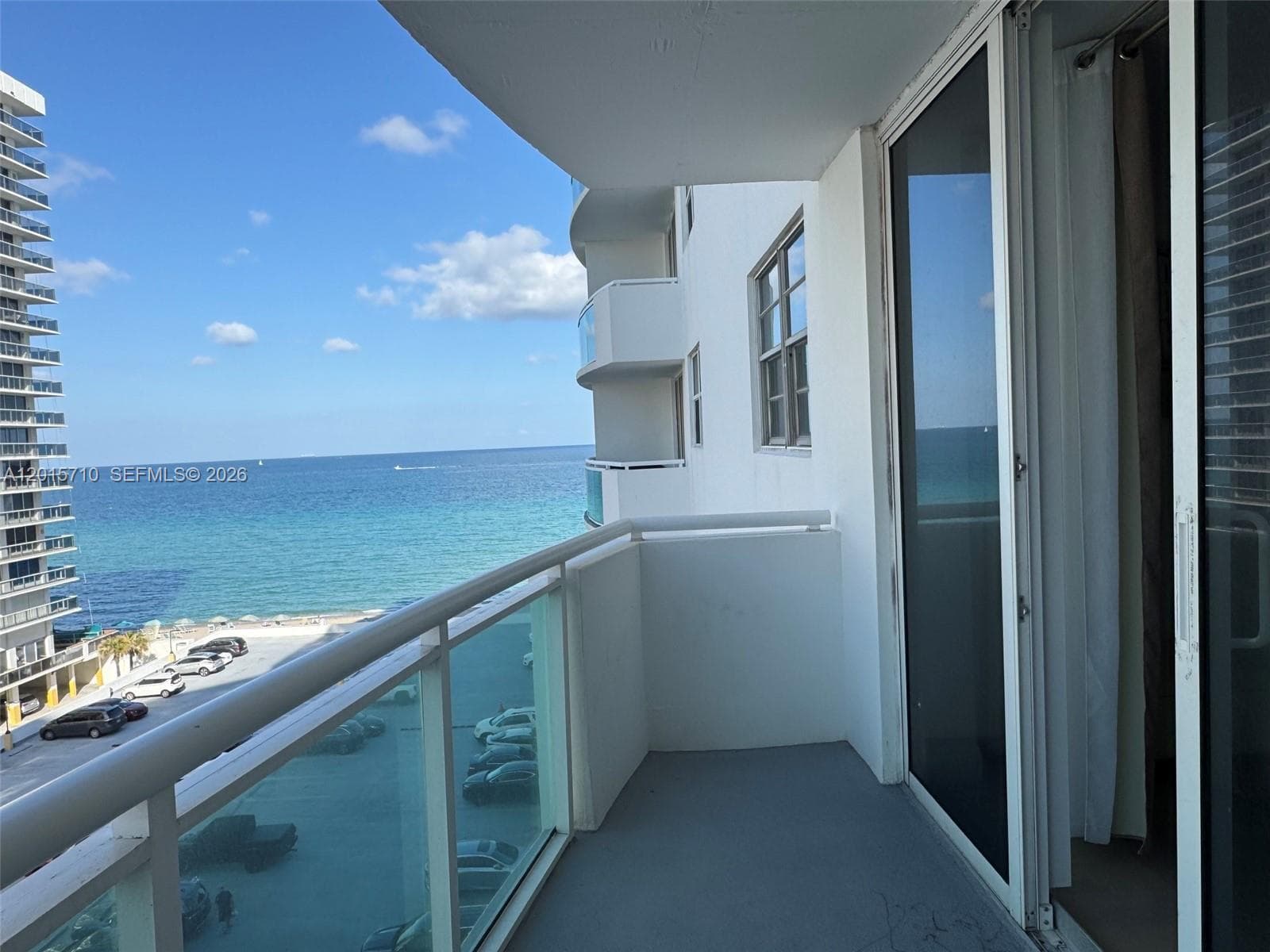 3001 Ocean Dr 703 photo 18